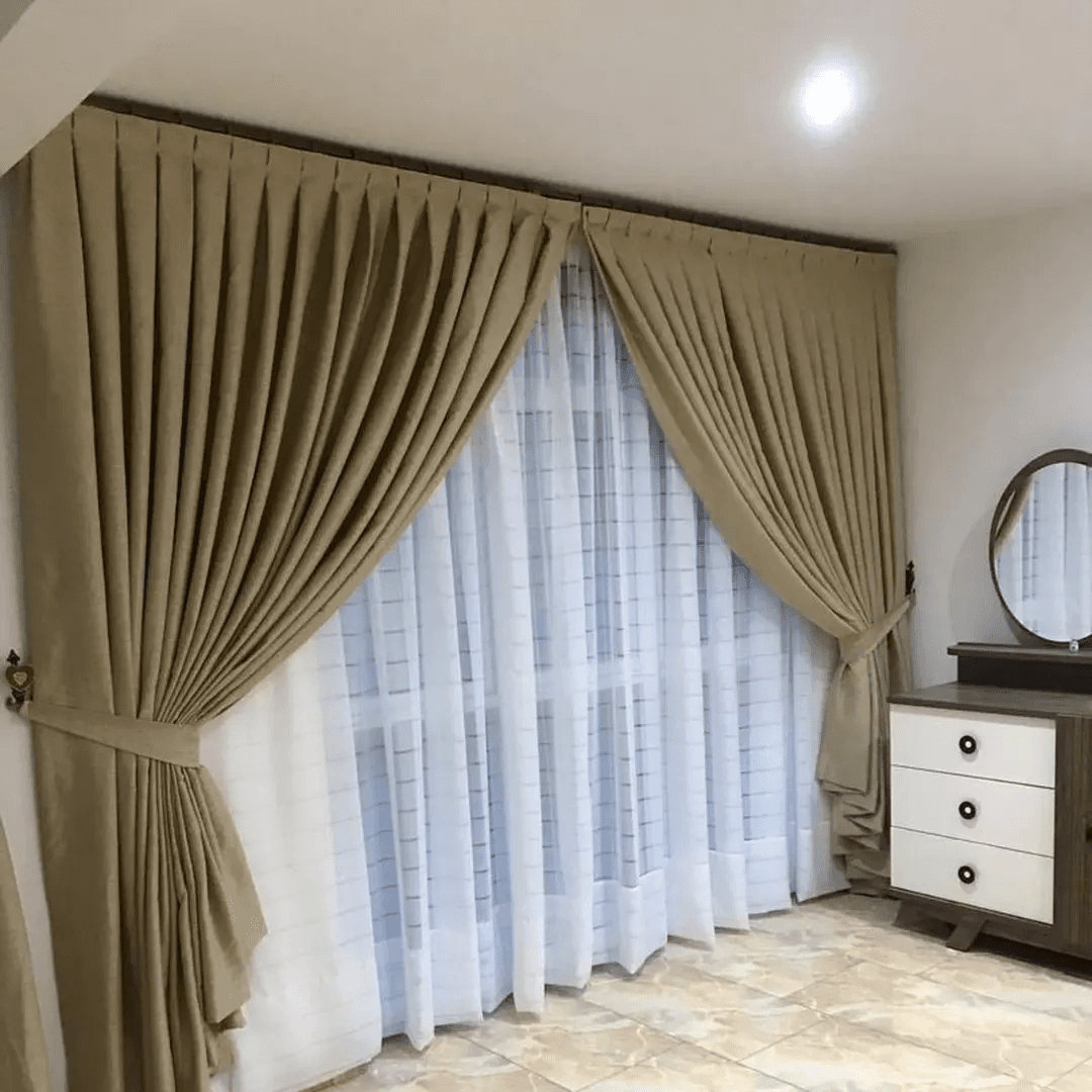Smart Motorized Curtains thumbnail